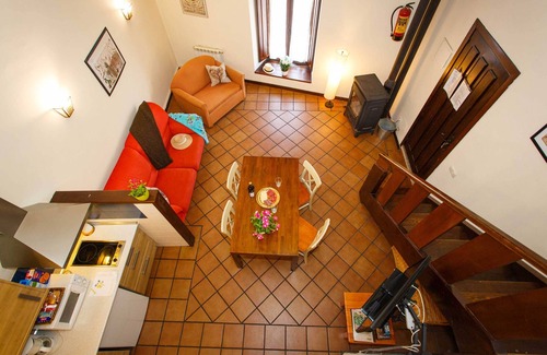 Robregordo Ski Chalet | They are apartments in the same house that are distributed in plants