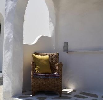 Merichas Apartment | THIRAMNIA KaGa kythnosuites