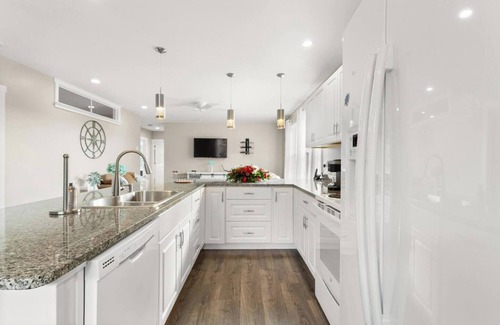 Bernard Apartment | This apartment is a 3 bedroom(s), 2 bathrooms, located in Bernard, ME.