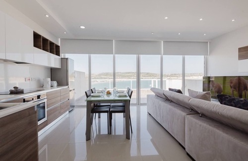 Għadira Apartment | This apartment is a 2 bedroom(s), 1 bathrooms, located in Il-Mellieħa, null.