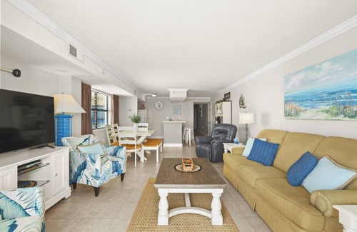 Cherry Grove Beach Condo | This condominium is a 2 bedroom(s), 2 bathrooms, located in North Myrtle Beach, SC.
