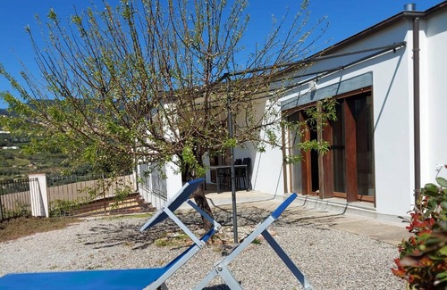Lanusei House | This Cozy House is Surrounded by Natural Beauties. WiFi and ADSL.