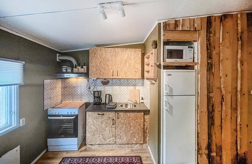 Grasmark House | This cozy vacation home welcomes you in Gräsmark, just a few meters from the lake.