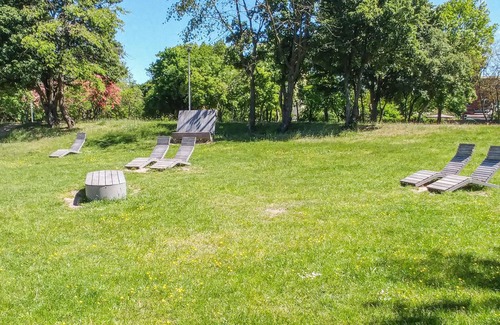 Pruszcz Gdanski Apartment | This holiday home is located by a pond in the picturesque town of Pruszcz Gdaski.
