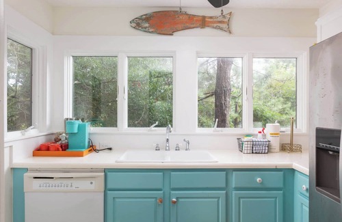 Duck House | This Home Has It All! Location, Amenities, & More!