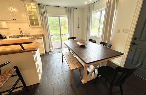 Howell House | This House Got RIZZ - Recently Renovated Lake Thompson Canal Home