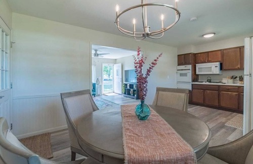 Gas City House | This house is a 3 bedroom(s), 1.5 bathrooms, located in Gas City, IN.