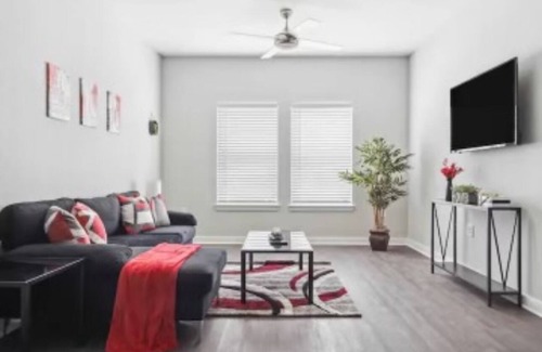 Doctors Inlet Apartment | This is a stylish apt1/bedroom pool/workout , free WiFi , many Great amenities