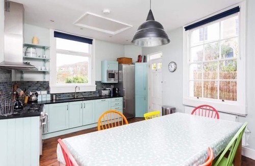 Bath House | This large comfortable rambling Georgian house for 5 with panoramic city views