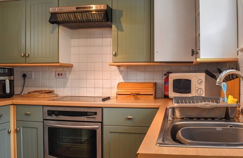 Bolton Le Sands Cottage | This quaint and cosy canal-side retreat is perfect for couples and families.