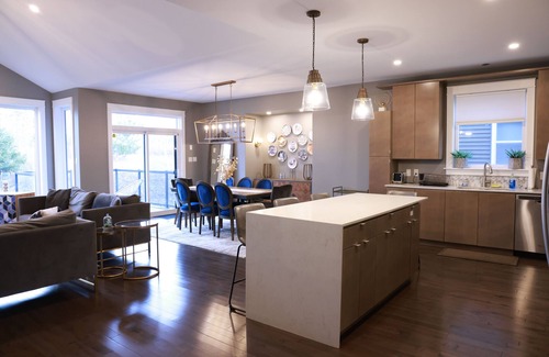 Bedford House | This quiet neighbourhood is great place to relax and enjoy the peace and quiet.