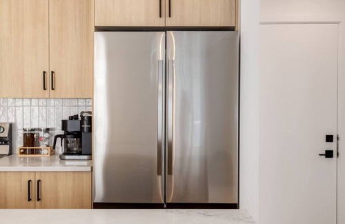 Southeast Calgary House | This townhouse is a 3 bedroom(s), 2.5 bathrooms, located in Calgary, AB.