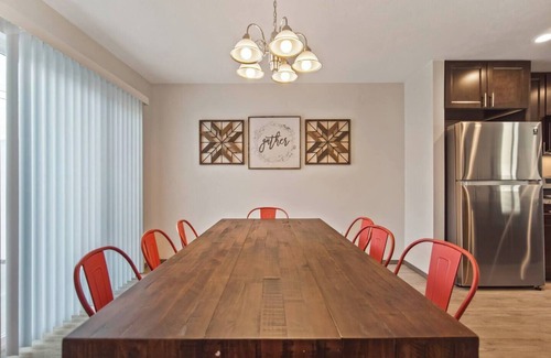 Spokane House | This townhouse is a 3 bedroom(s), 2.5 bathrooms, located in Spokane, WA.