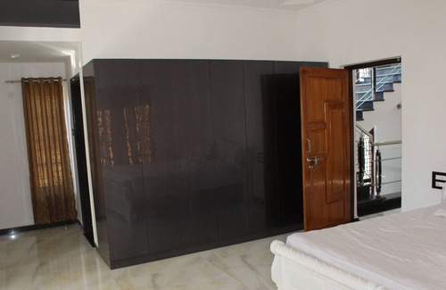 Morjim Villa | This ultra-luxurious villa with contemporary art deco architecture.