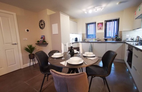 Belfast City Centre Apartment | This unique place has a style all its own