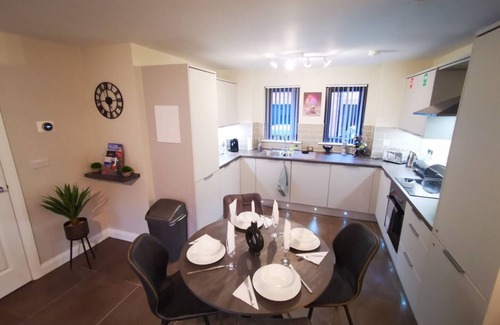 Belfast City Centre Apartment | This unique place has a style all its own