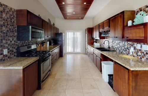 San Pedro Villa | This villa is a 5 bedroom(s), 5 bathrooms, located in San Pedro, Ambergris Caye.