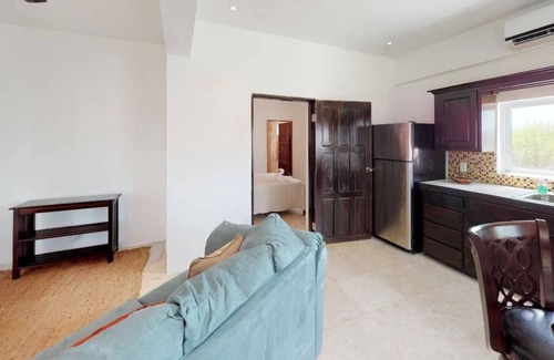 San Pedro Villa | This villa is a 5 bedroom(s), 5 bathrooms, located in San Pedro, Ambergris Caye.