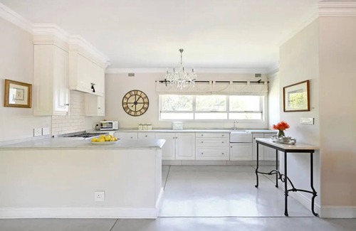Newlands Villa | THISTLE HOUSE, FERNWOOD ESTATE , NEWLANDS CAPE TOWN