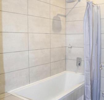 Maun Apartment | Thito Manor Apartment