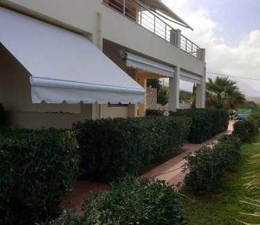 Pefki Apartment | Tholos Bay Suites