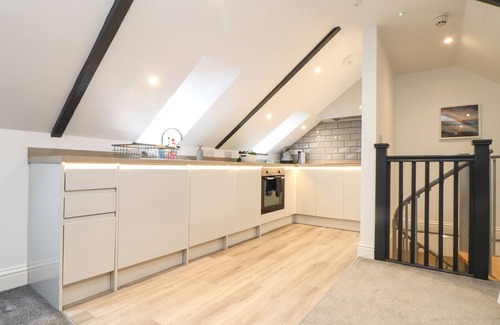 Camborne Cottage | THOMAS CHAMBERS, romantic in Camborne