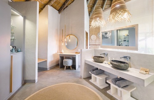 Mabibi House | Thonga Beach Lodge