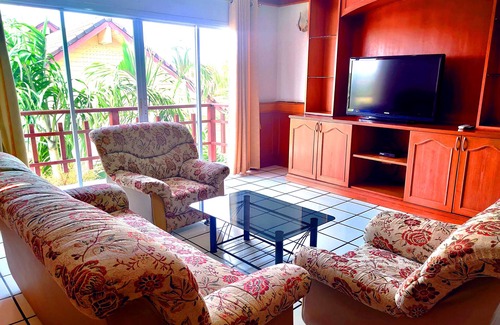 Prasat Hotel | Thongpaeka Hotel