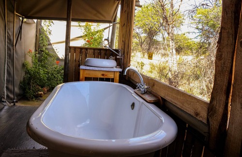 Hammanskraal RV Rental | Thorn Tree Bush Camp