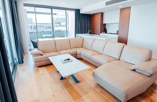 Warners Bay Apartment | Three Bedroom Apartment