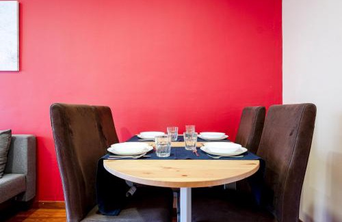 Sants Apartment | Three Bedroom Apartment in Sants
