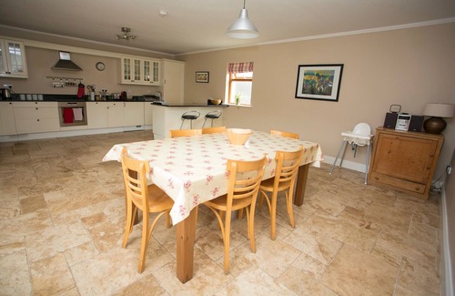 Lismullin Cottage | Three bedroom cottage in a landscaped courtyard set in the heart of Ireland's Ancient East region.