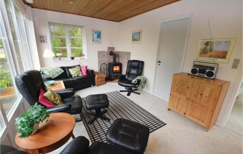 Asserballeskov House | Three-Bedroom Holiday Home In Sydals