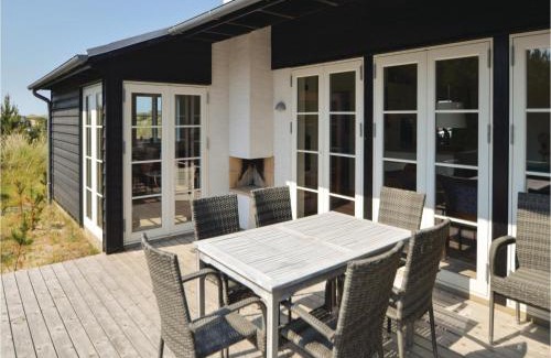 Vejers Strand House | Three-Bedroom Holiday Home In Vejers Strand