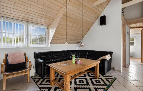Klegod House | Three-Bedroom Holiday Home In Ringkobing