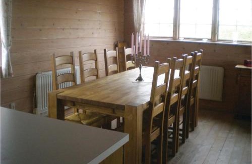 Fjand Badeby House | Three-Bedroom Holiday Home In Ulfborg
