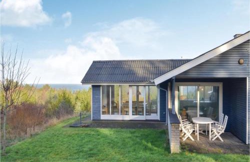 Fur House | Three-Bedroom Holiday Home In Fur