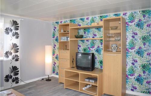 Dio House | Three-Bedroom Holiday Home In Dio