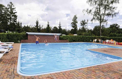 Ruurlo House | Three-Bedroom Holiday Home in Ruurlo