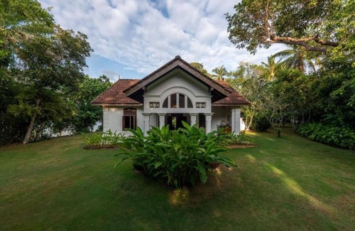 Rathgama Villa | Three-Bedroom Villa - MO River House Luxury Villann
