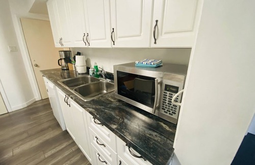 Saanich East House | Three bedrooms family home vacation rental