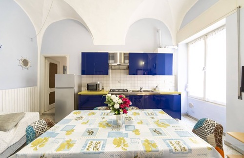 Santo Stefano al Mare Apartment | Three-room apartment only 20 metres from the sea