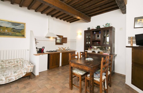 Micciano Apartment | Three-room apartment with two bathrooms and on two levels, equipped patio