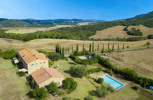 Micciano Apartment | Three-room apartment with two bathrooms and on two levels, equipped patio