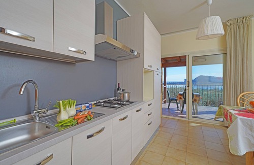Villaggio Sanghen House | Three-room villa direct to the beach, 6 beds garden pool