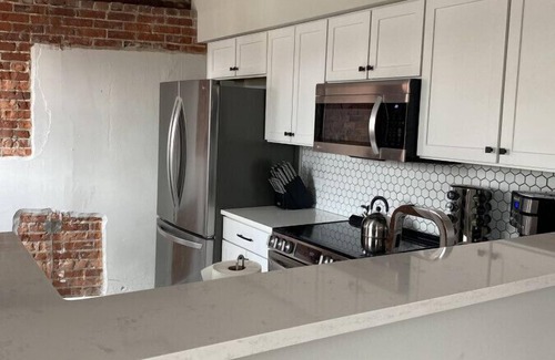 Jonesville Apartment | Three Trails Downtown Elkin, 3 Bedroom Loft, Ground Floor