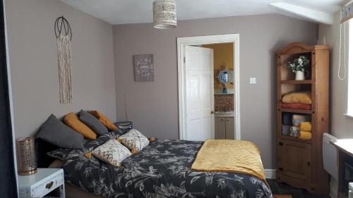 Whitby House | Thyme Cottage