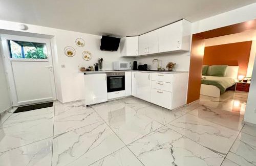 Le Faouet Apartment | Ti Dous - Terrasse, Jardin, Proche Centre ville