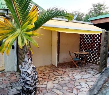 Dampierre House | TI KAz AN FANMI