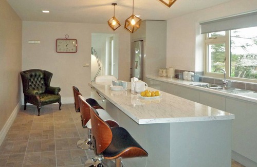 Connemara House | Ti Mhaggie Cottage